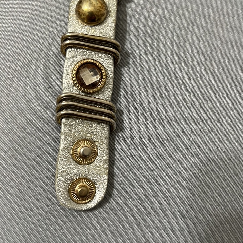 Silver leather rhinestone bracelet - Picture 2 of 5